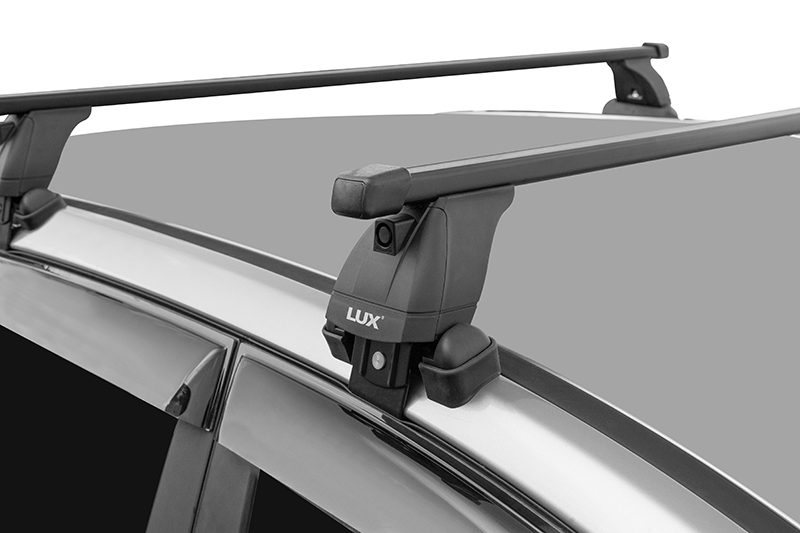 LUX roof rack system with square plastic coated steel load bars 1.3 м